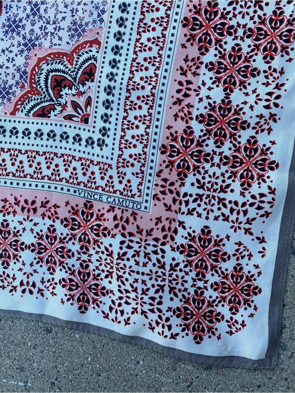 Vince Camuto Pink and White 24”x24”square Scarf